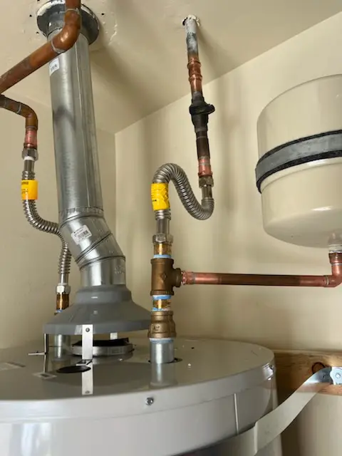 Water heater installation and plumbing repair in Middle Village